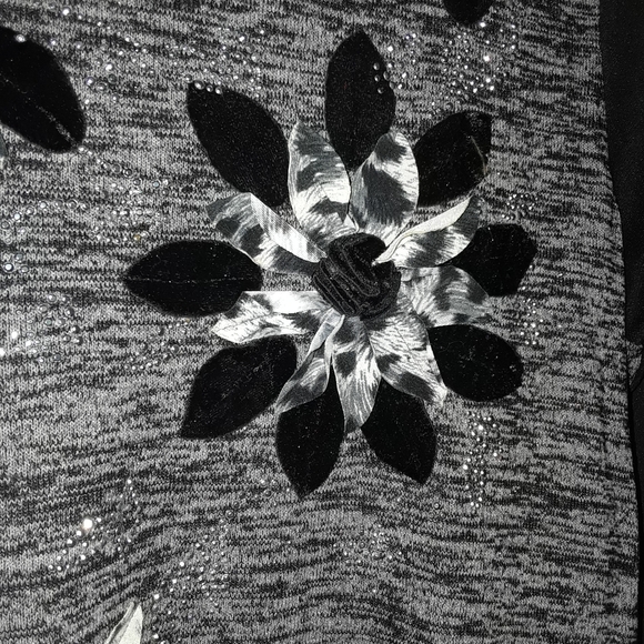 Long sleeves top - Picture 2 of 3